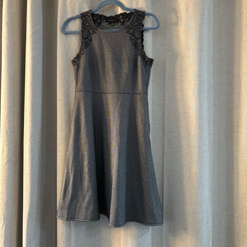 Banana Republic Dress Womens Size 2 Black‎ Gray Herringbone Lace Flare A Line